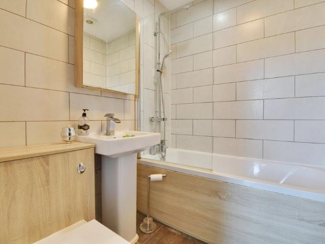 Apartment for rent in North Watford, Hertfordshire