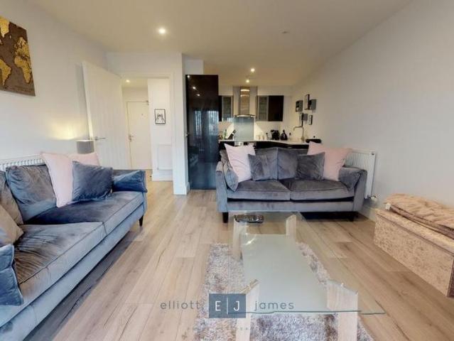 Apartment for rent in Epping, Essex