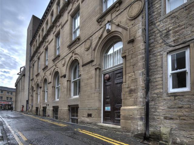 Flat for rent in Highfields, Huddersfield