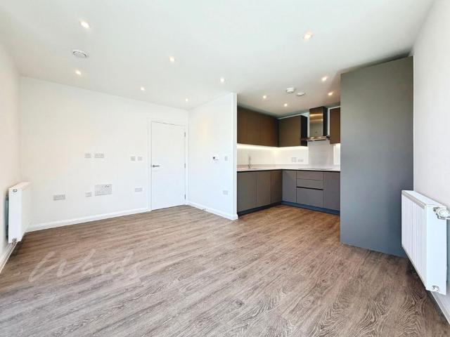 Apartment for rent in New Town, Monks Orchard