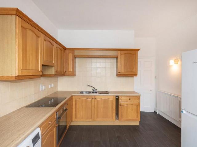 Apartment for rent in Furzehill, East Dorset