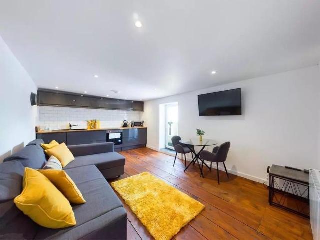 Apartment for rent in Bromsberrow Heath, Gloucestershire