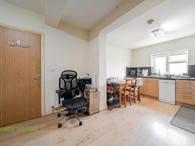 Apartment for rent in London Borough of Croydon, Greater London
