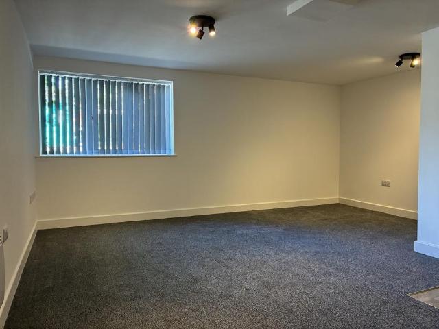 Apartment for rent in Loundsley Green, East Midlands