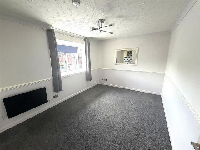 Apartment for rent in The Polygon, City Of Southampton