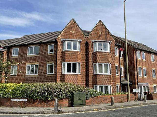 Flat for rent in East Boldon, Tyne And Wear