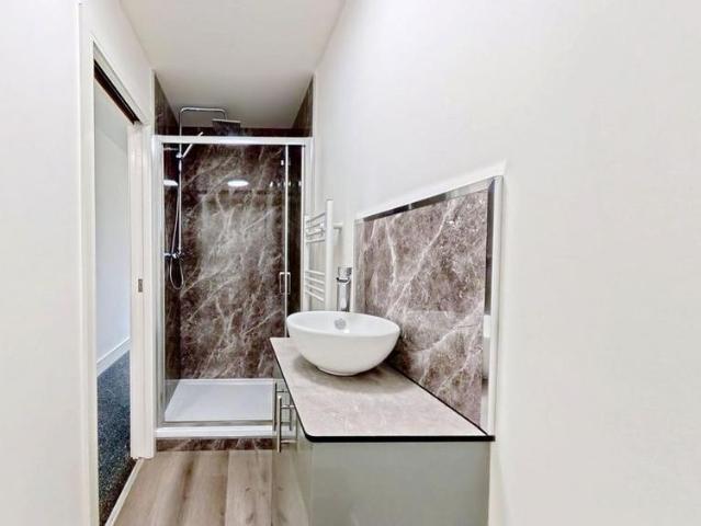 Apartment for rent in Oad Street, Kent