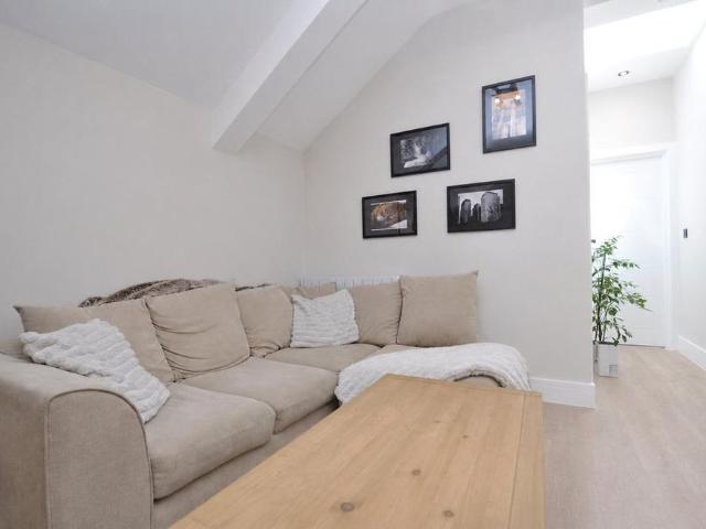 Apartment for rent in Farnborough, Hampshire