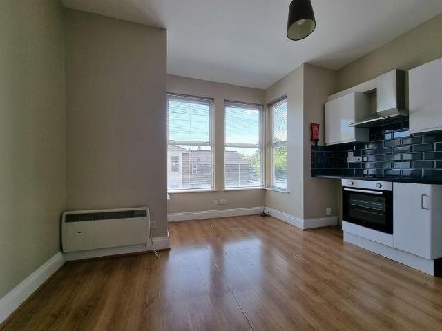 Apartment for rent in Alton Barnes, Essex