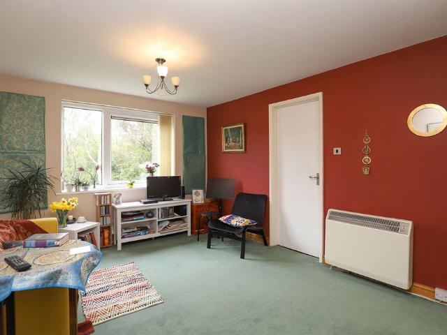 Apartment for rent in Handsworth Hill, Sheffield