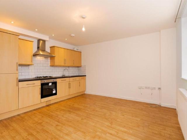 Apartment for rent in Gabalfa, Cardiff