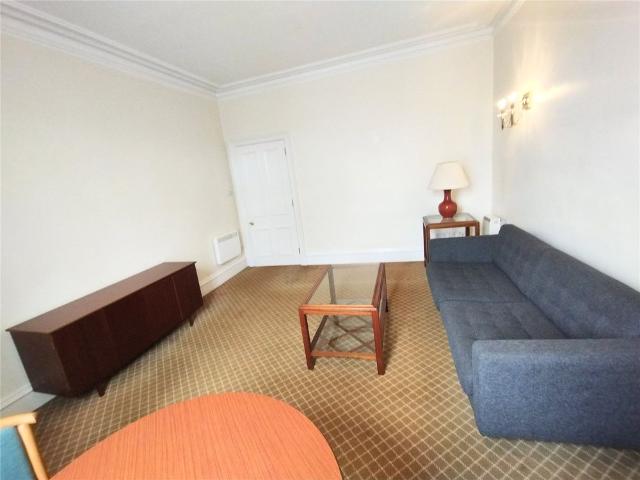 Apartment for rent in West End, Ballindoch