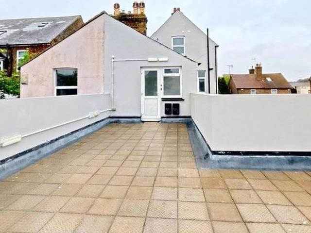 Apartment for rent in Oad Street, Kent