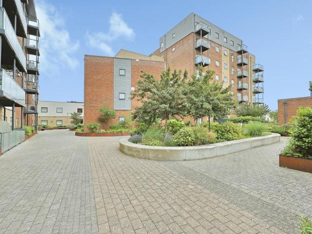 Flat for rent in Lakenham, East Bank