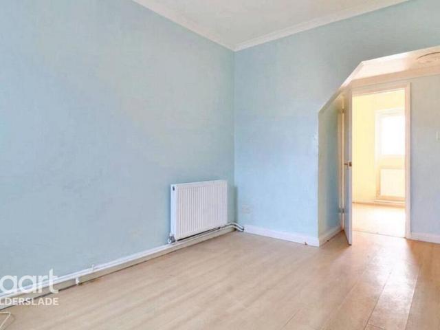 Apartment for rent in Sheerness, Oad Street