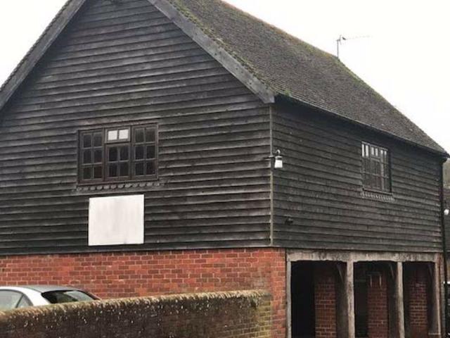 Flat for rent in Ashurst, Horsham