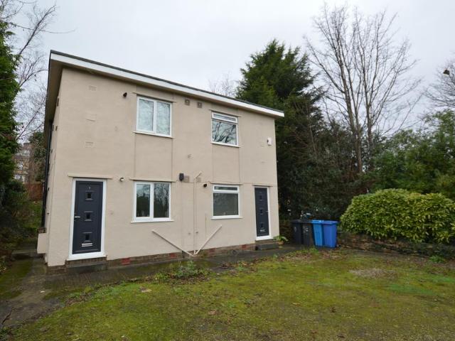 Flat for rent in Broomhill, South Yorkshire