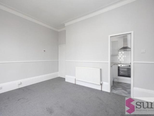 Apartment for rent in Aldrington