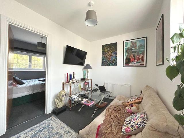 Apartment for rent in South Mimms and Ridge, South Mimms
