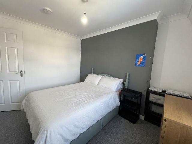 Apartment for rent in Cattedown, Plymouth
