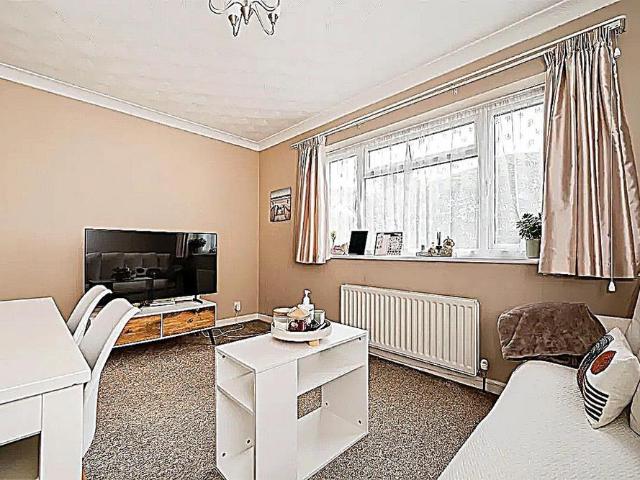 Apartment for rent in Bitterne Park, City Of Southampton