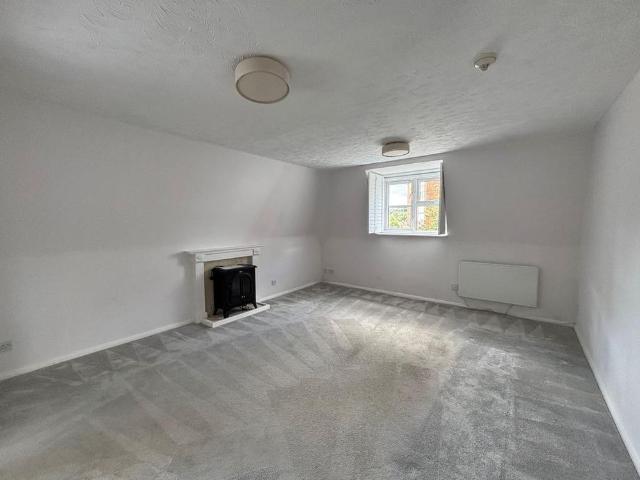 Apartment for rent in Troy Town, Rochester