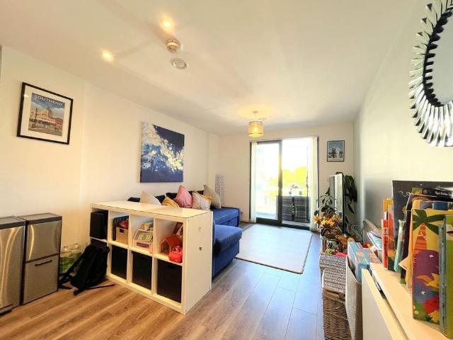 Apartment for rent in Milton, Alton Barnes