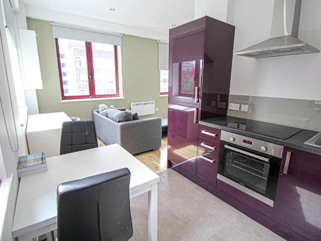 Flat for rent in Leylands, West Yorkshire