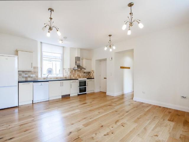 Apartment for rent in Kings Sutton, Northamptonshire