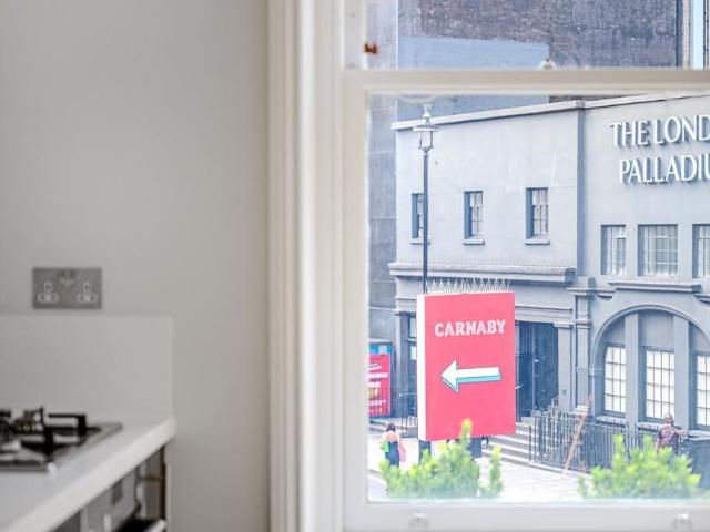 Apartment for rent in Soho, Greater London