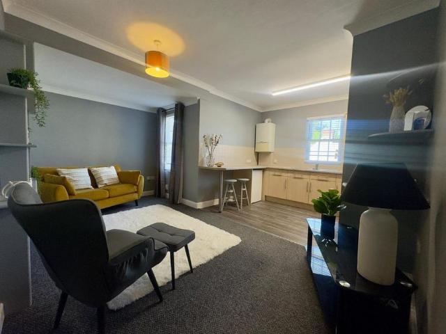 Apartment for rent in Brompton, Gillingham