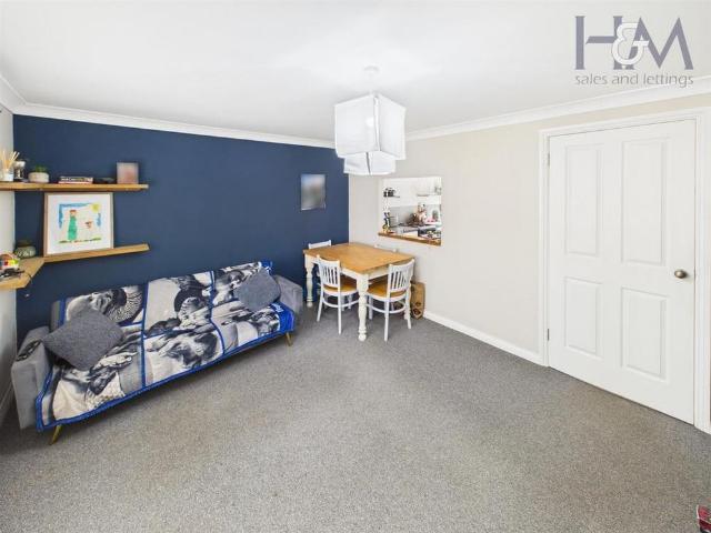 Apartment for rent in Old Town, Stevenage