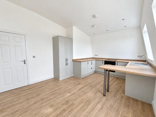 Apartment for rent in Fishers Green, Stevenage