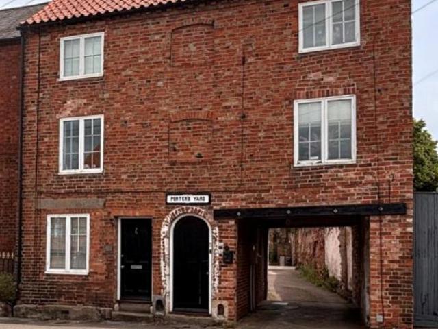 Flat for rent in Alverton, East Midlands