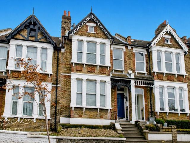 Flat for rent in Kidbrooke, Greater London