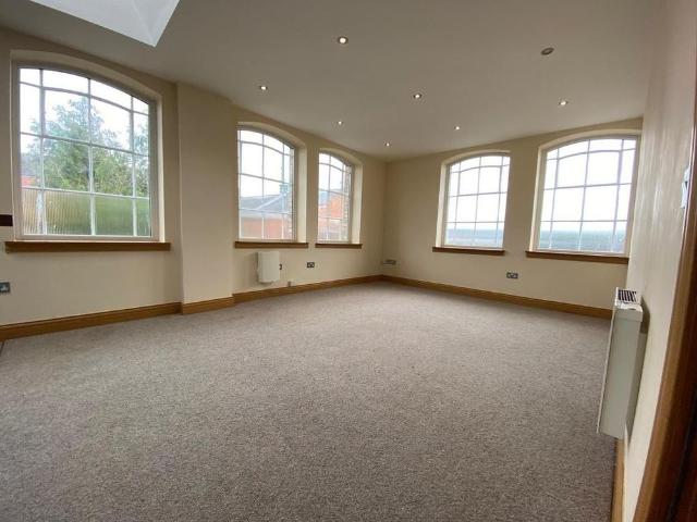 Apartment for rent in Red Hill, Worcestershire