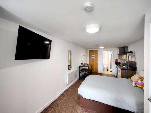 Flat for rent in The Meadows, Haddon