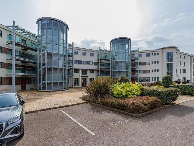 Flat for rent in Cadoxton, Barry