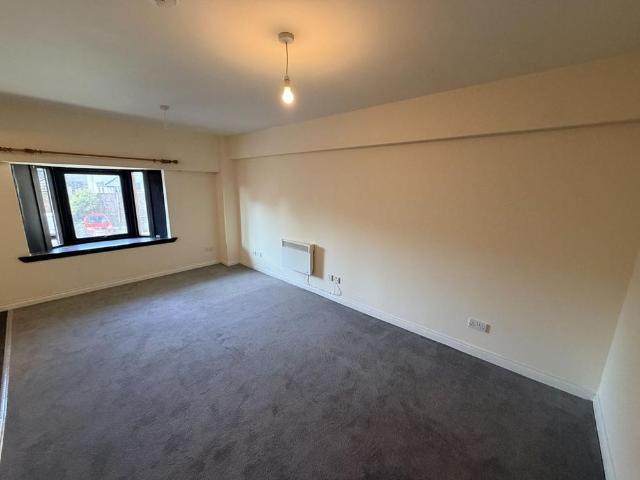 Apartment for rent in Ibroxholm, Glasgow