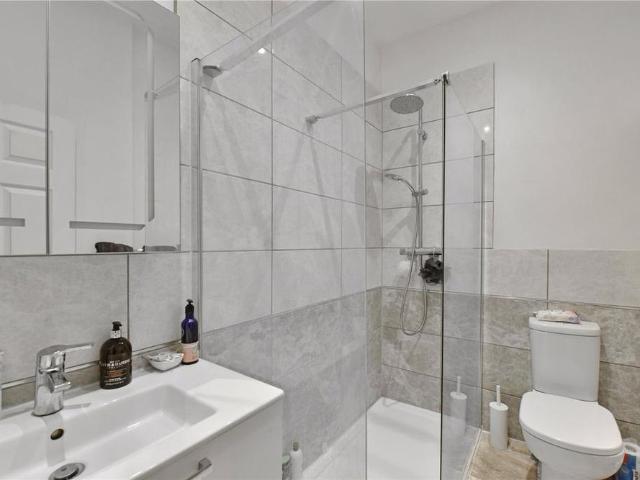 Apartment for rent in Cookham Rise, Maidenhead