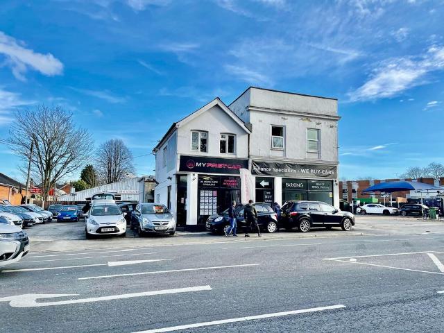 Flat for rent in Farnborough, Hampshire
