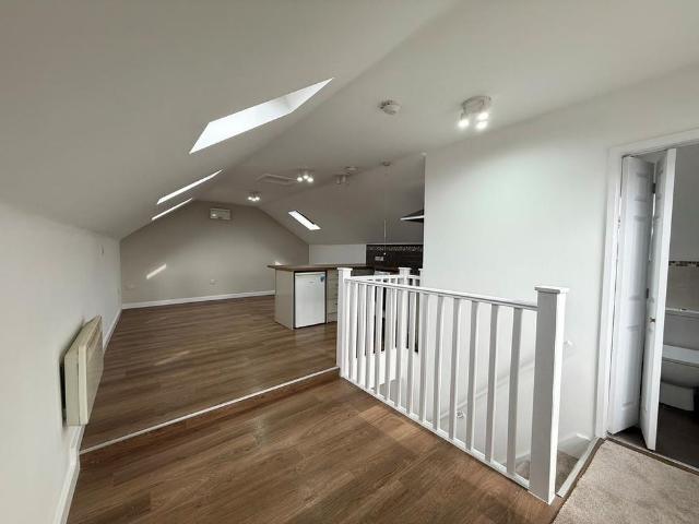 Apartment for rent in Elmfield, Leicestershire