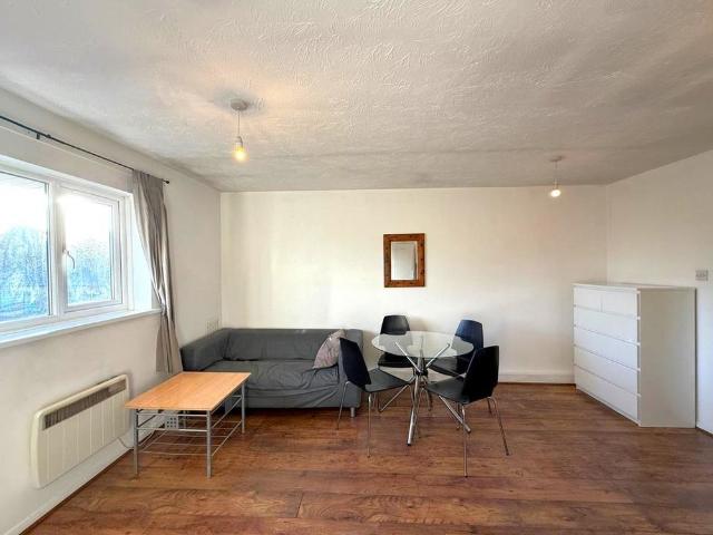 Apartment for rent in Millwall, Greater London