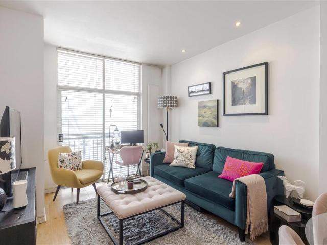 Flat for rent in East Marylebone, Mayfair