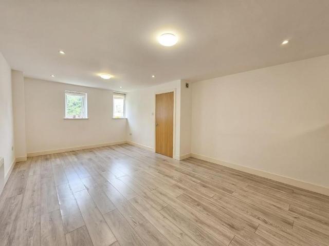 Apartment for rent in Farnworth, Bolton