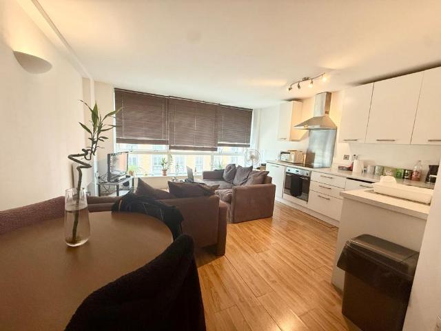 Flat for rent in St Ann's, Haddon