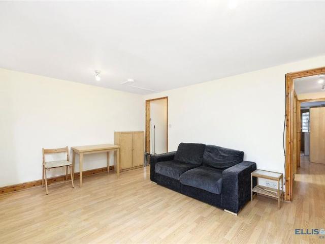 Apartment for rent in Walthamstow Village, Leyton