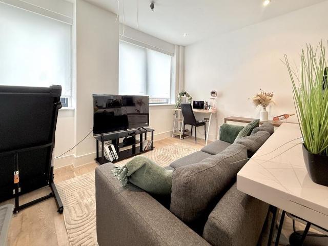 Apartment for rent in Midway, Kent