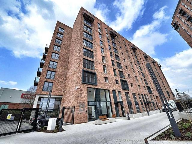Flat for rent in Ordsall, Salford