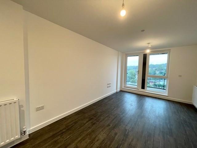 Apartment for rent in Red Hill, Surrey